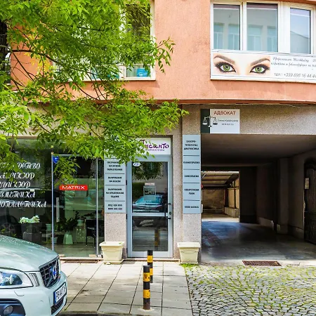 Modernly-designed 1bd With A Terrace * Plovdiv